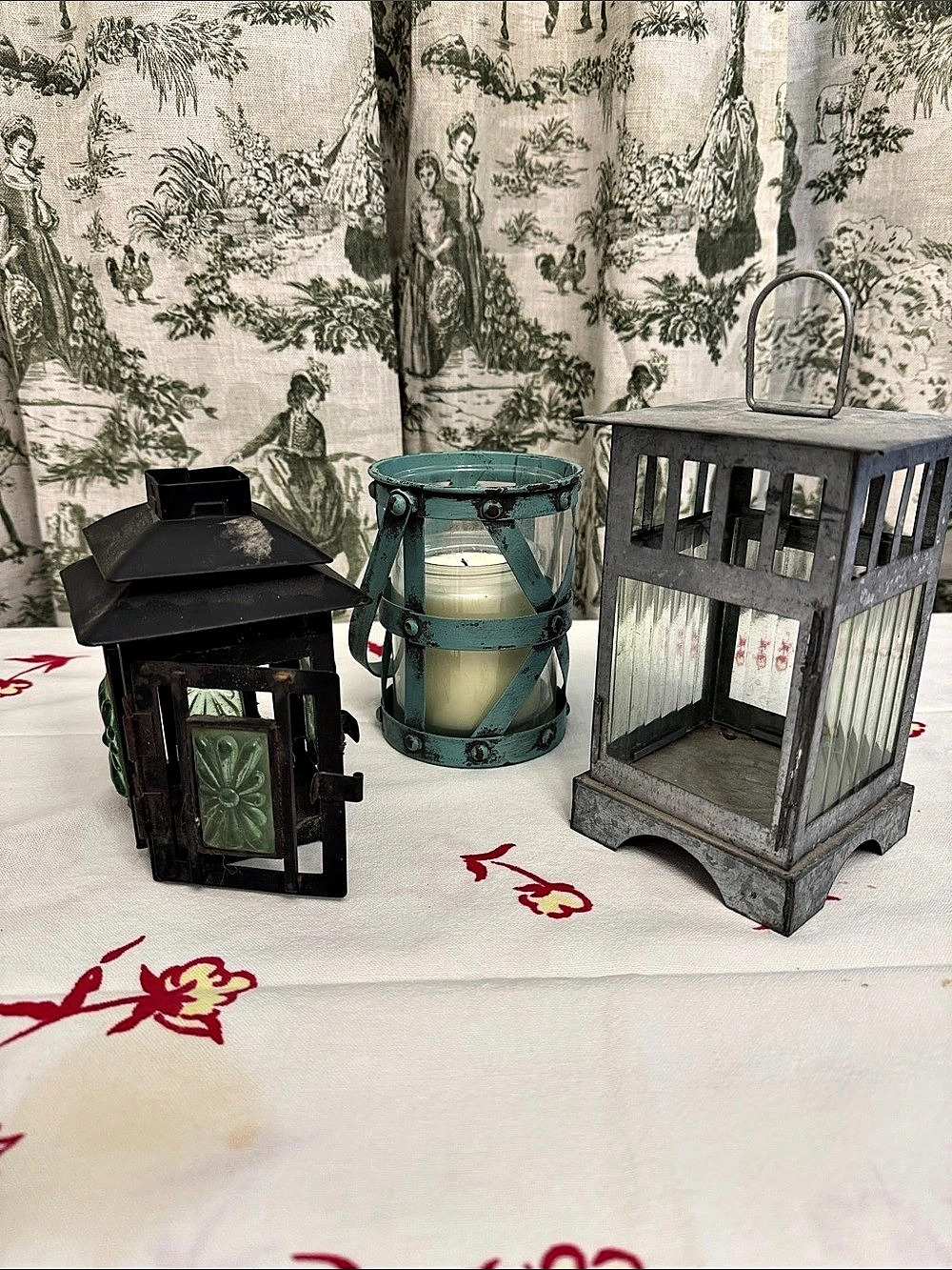 Lantern Set Black Gray & Teal Three-Piece